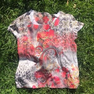 Cut collar women's patterned top